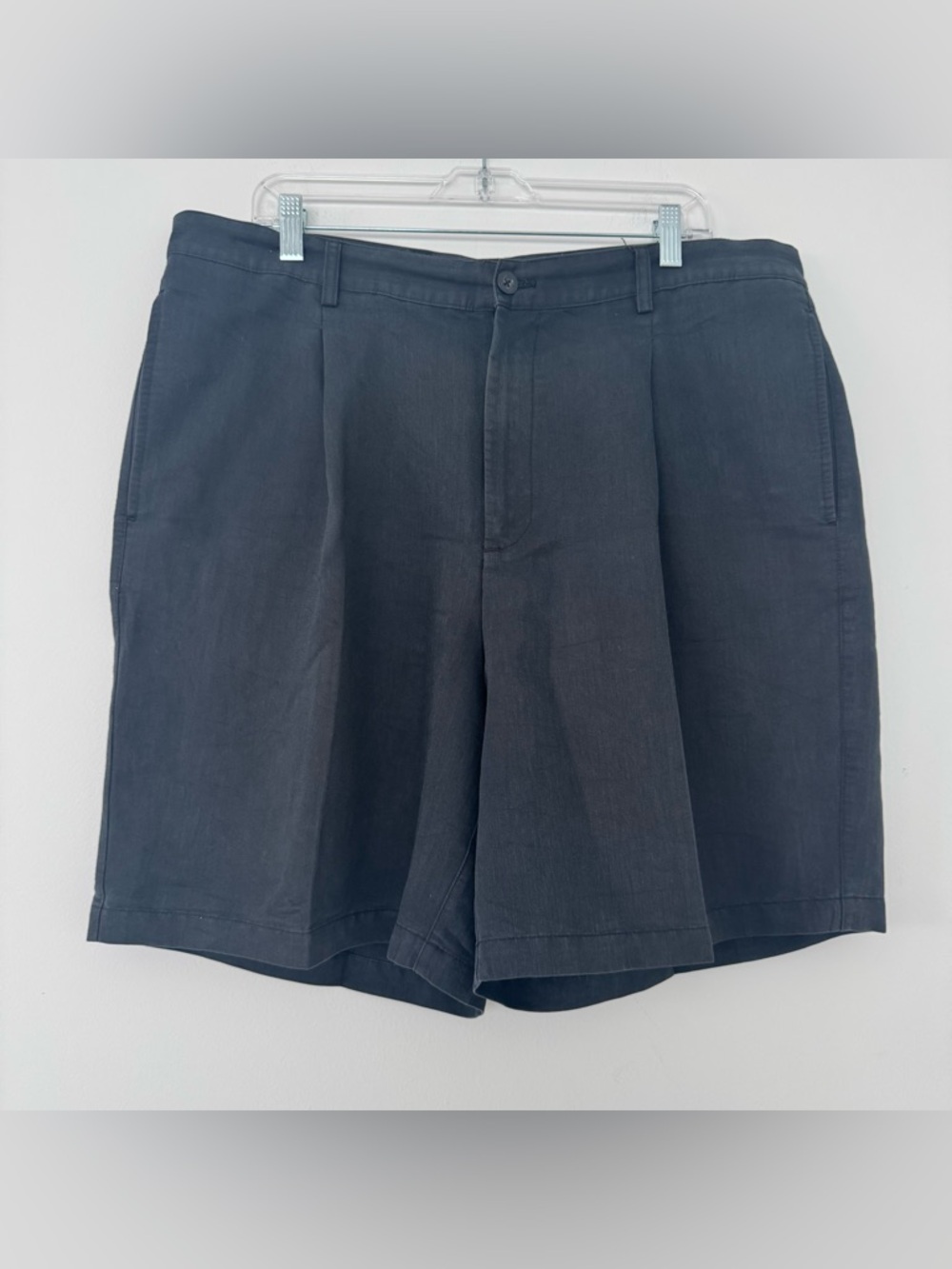 Chaps Golf Charcoal Black Pleated Performance Tech Shorts Preppy 38